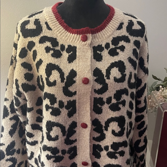 Black and Cream Leopard Print Sweater with Red Trim - Picture 2 of 10